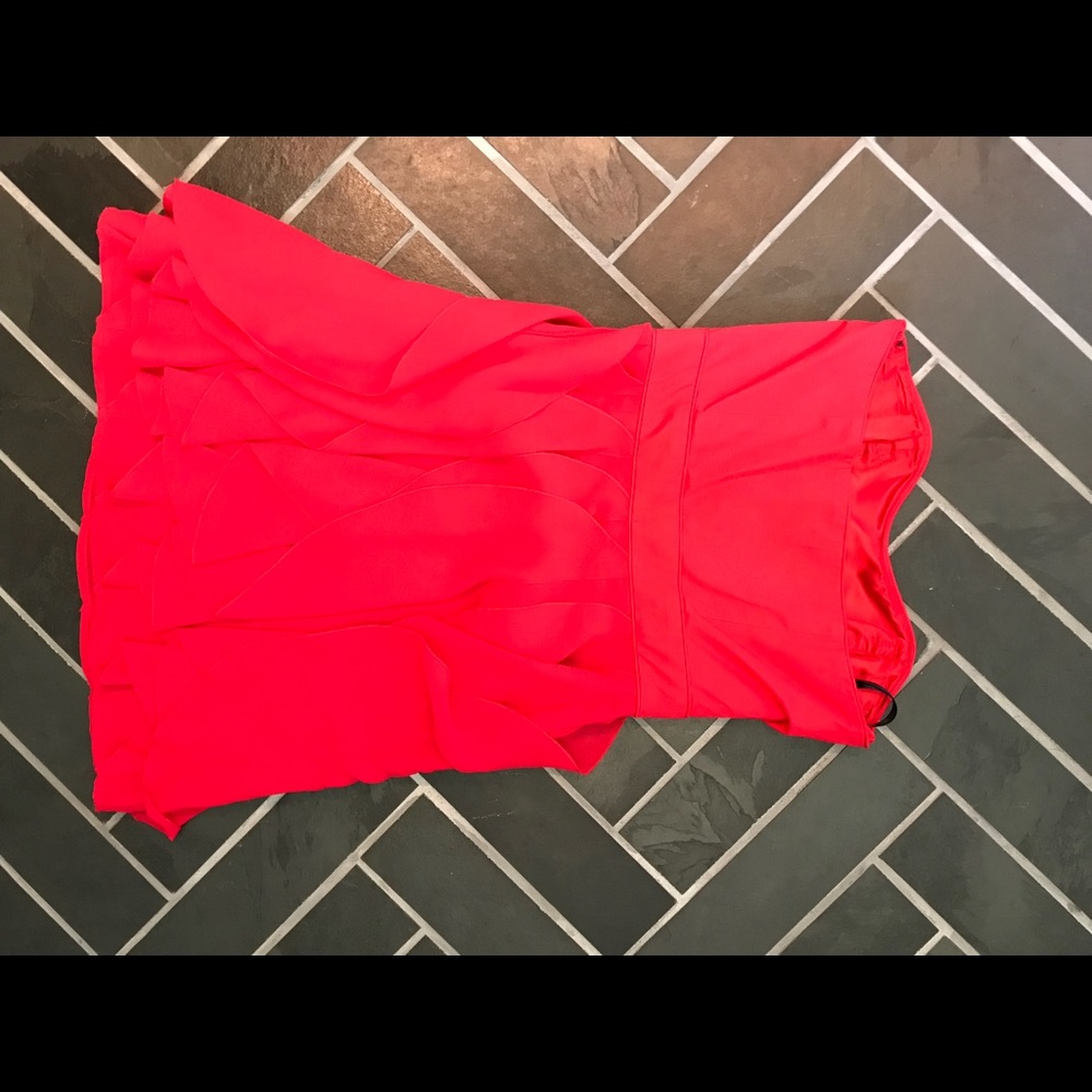 French Connection Red Ruffled Cocktail dress - Picture 7 of 7